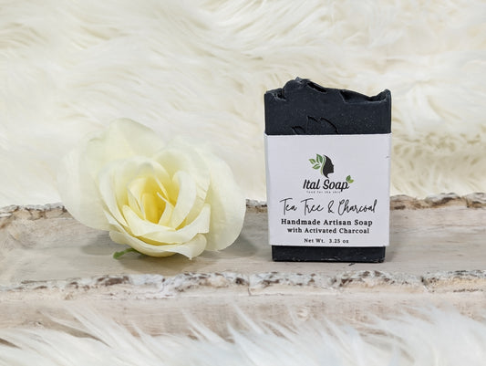 Jabón artesanal de carbón y árbol de té